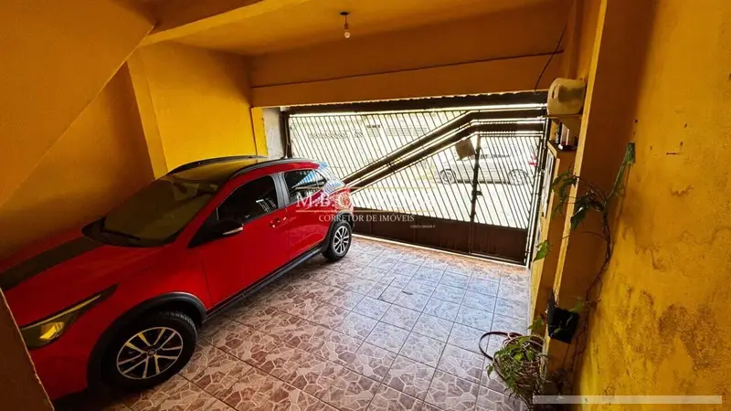 Casa com 3 quartos em Vila Carmosina - foto 2