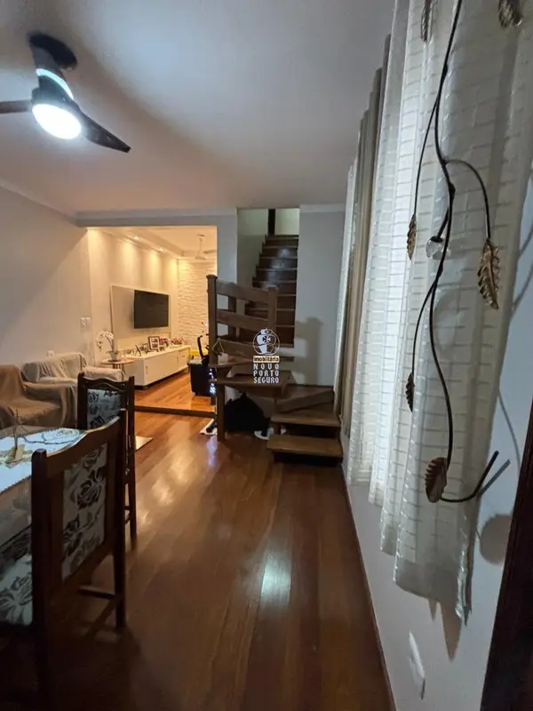 Casa com 3 quartos em Vila Silveira - foto 3