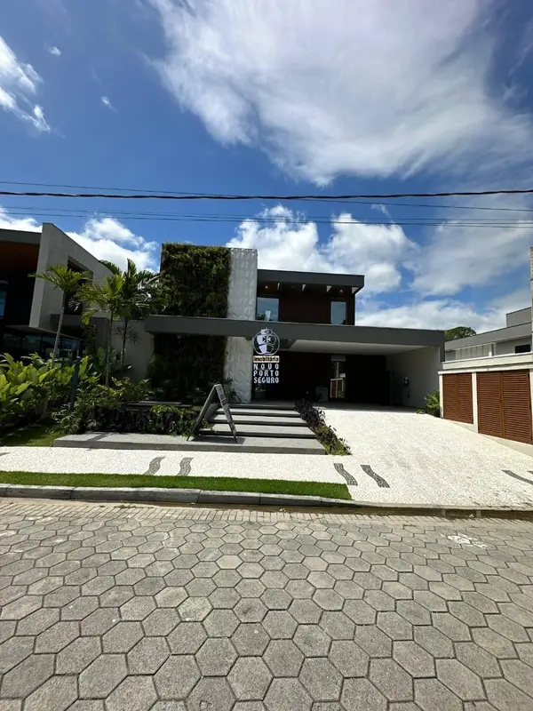 Casa com 6 quartos em Módulo 16 - foto 2