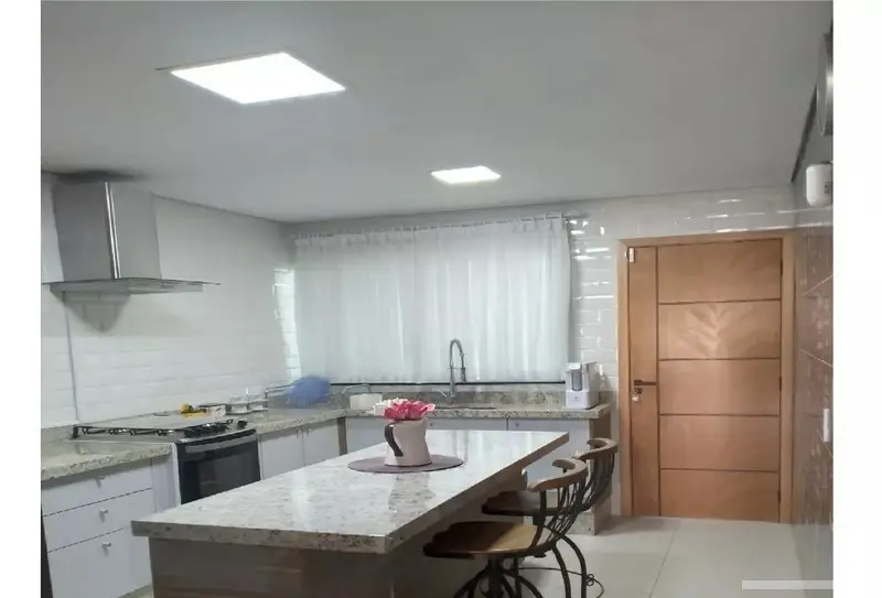 Casa com 3 quartos em Vila Formosa - foto 4