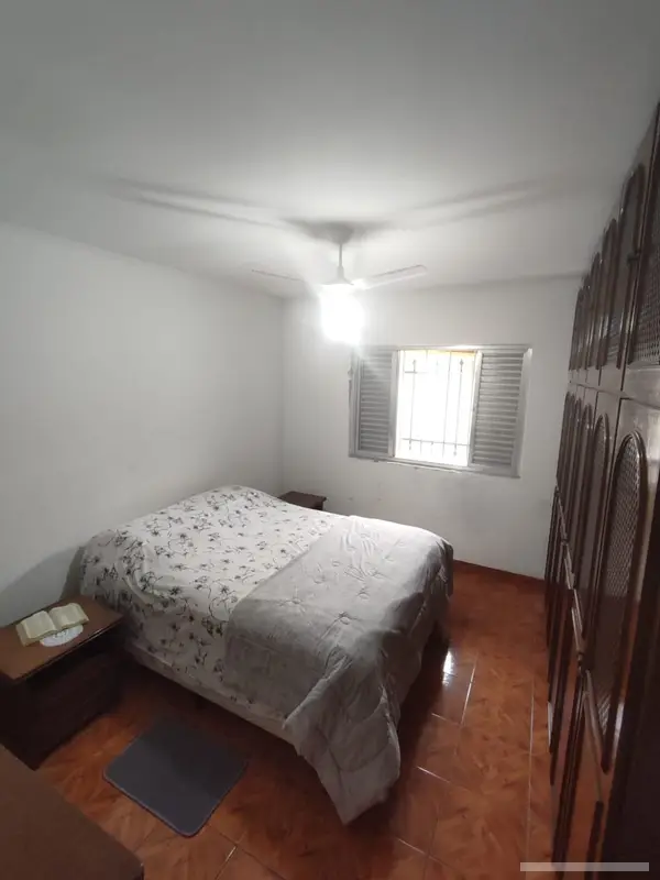 Casa com 4 quartos em Vila Bancária - foto 4