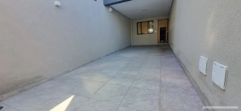 Casa com 3 quartos em Vila Guilhermina - foto 2