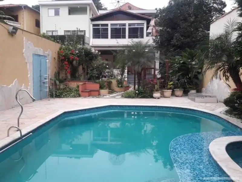 Casa com 6 quartos em Horto Florestal - foto 3