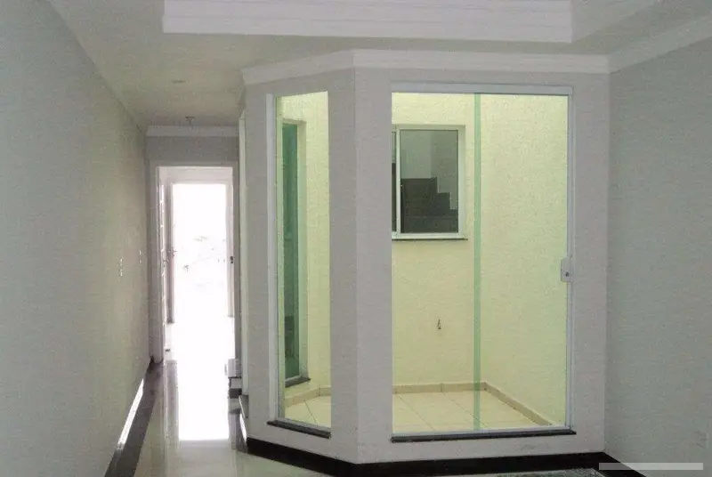 Casa com 3 quartos em Vila Guilhermina - foto 2