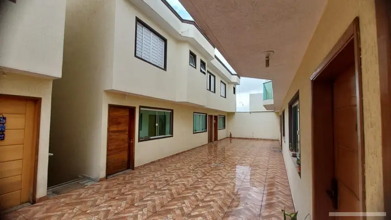 Casa com 3 quartos em Vila Ré - foto 2