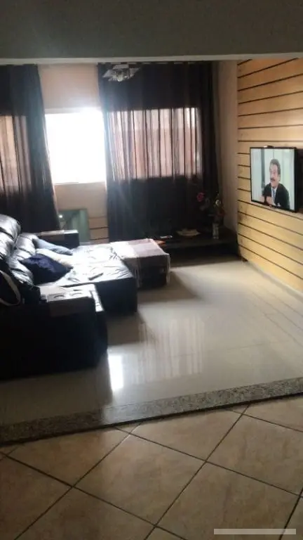 Casa com 4 quartos em Jardim Nossa Senhora do Carmo - foto 5