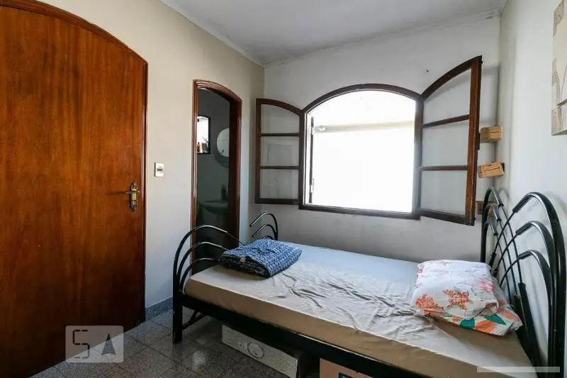 Sobrado com 5 quartos em Vila Antonina - foto 5