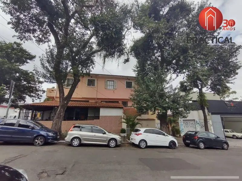 Casa com 3 quartos em Moema - foto 2