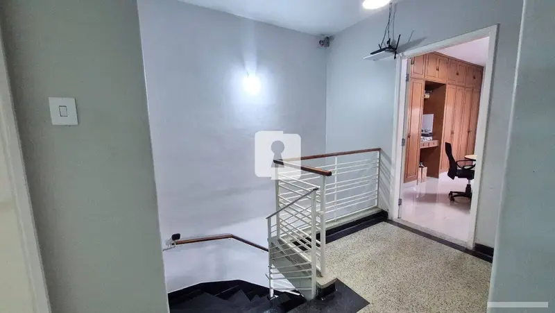 Casa com 4 quartos em Freguesia do Ó - foto 5