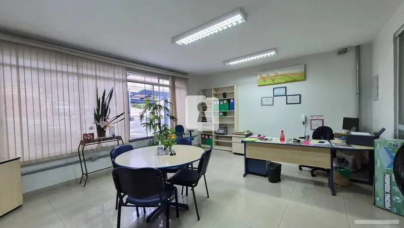 Casa com 4 quartos em Freguesia do Ó - foto 3