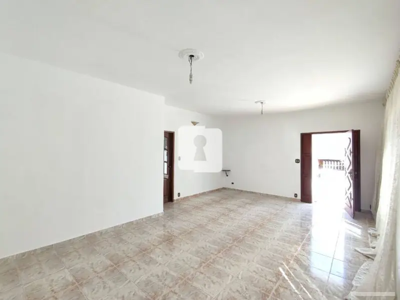 Casa com 5 quartos em Limão - foto 5