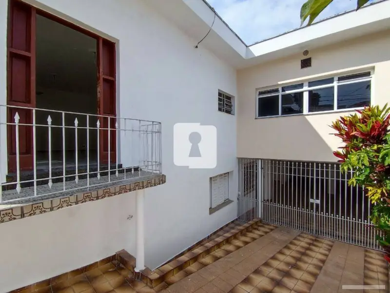 Casa com 5 quartos em Limão - foto 2