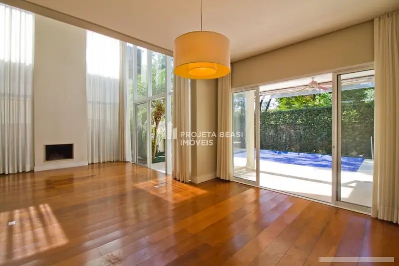 Sobrado - 4 quartos - Santo Amaro - São Paulo