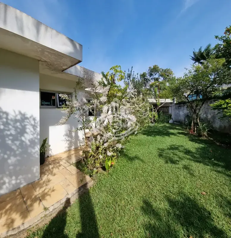 Casa com 4 quartos em Alto de Pinheiros - foto 3