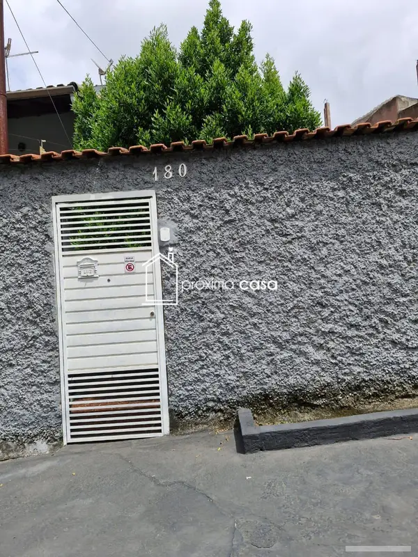 Casa com 2 quartos em Vila Metalúrgica - foto 2