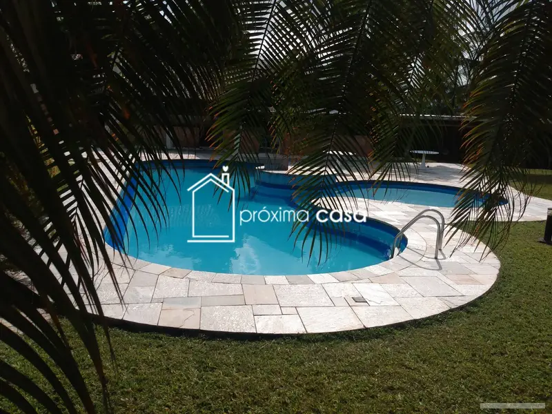 Casa com 6 quartos em Jardim Acapulco - foto 5