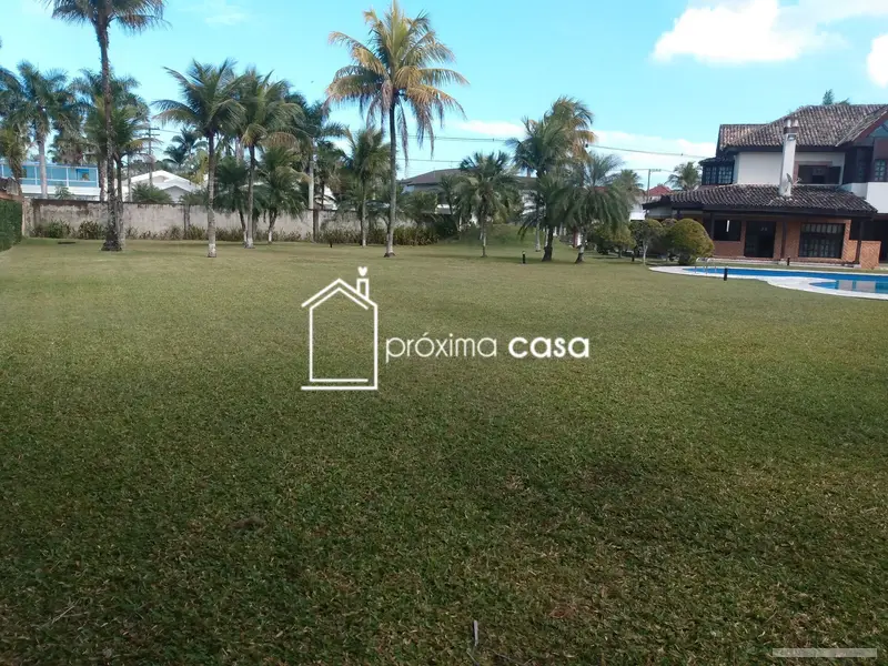 Casa com 6 quartos em Jardim Acapulco - foto 4