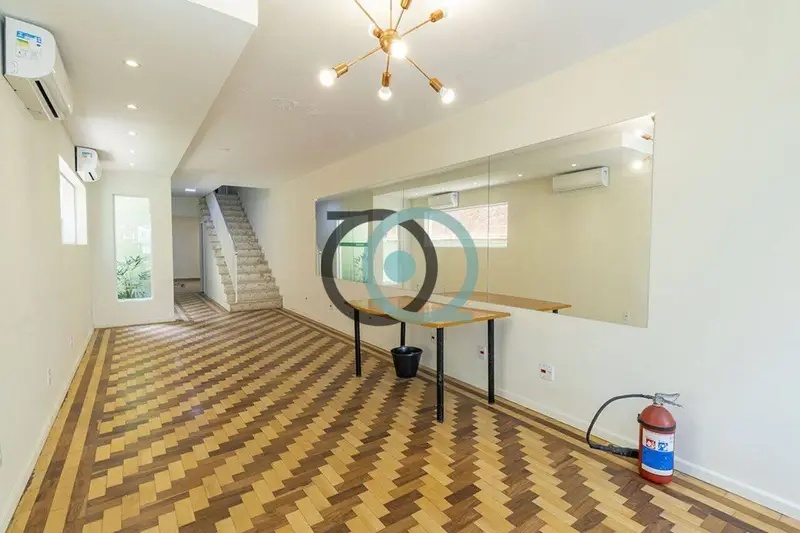 Casa com 3 quartos em Vila Olímpia - foto 2