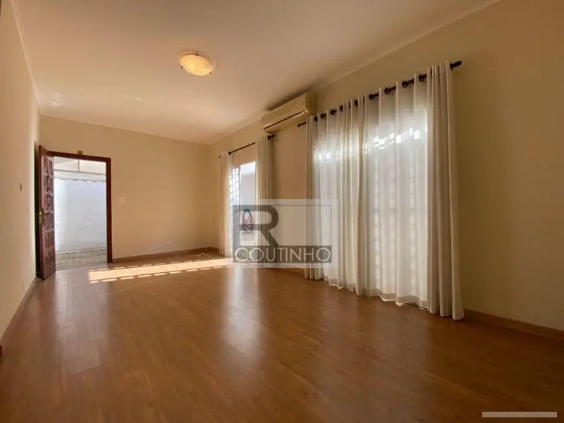 Casa com 3 quartos em Perdizes - foto 4