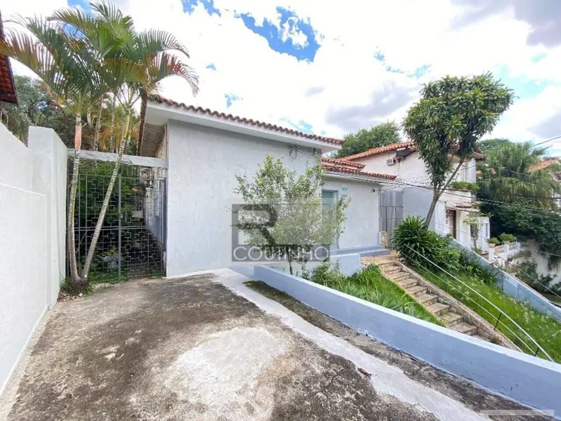 Casa com 5 quartos em   - foto 2