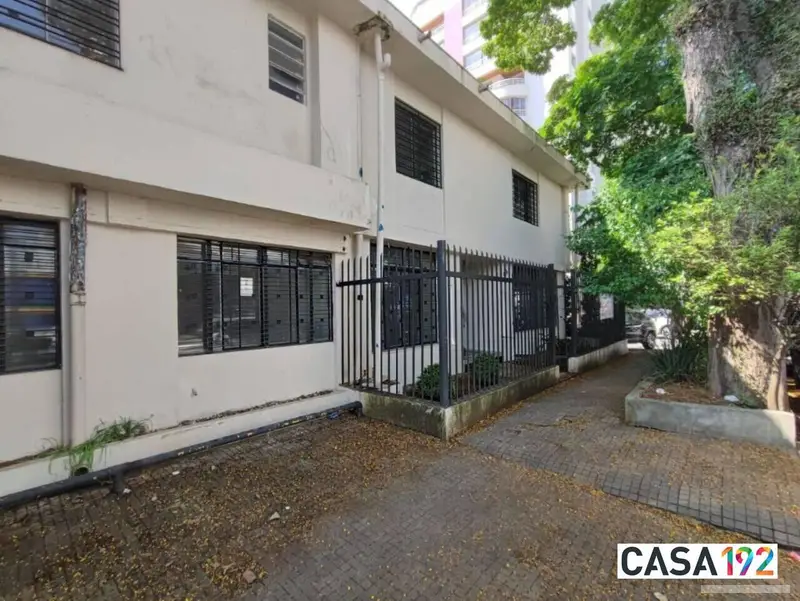 Casa com 18 quartos em Campo Belo - foto 2