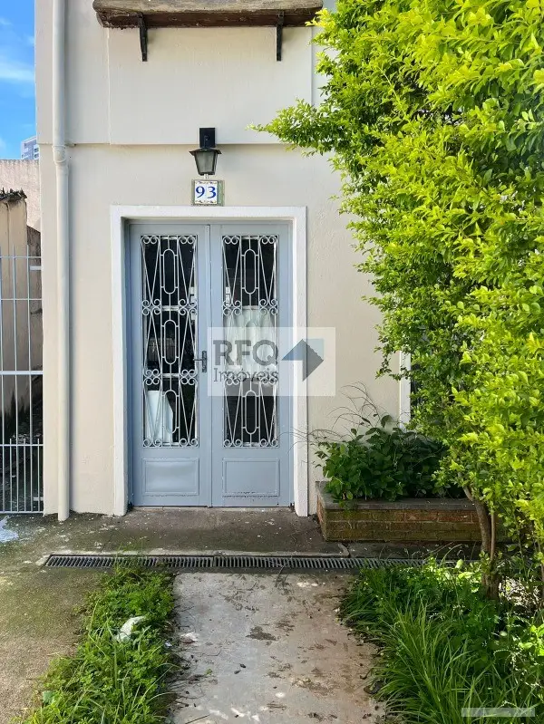 Casa com 3 quartos em Vila Monumento - foto 2