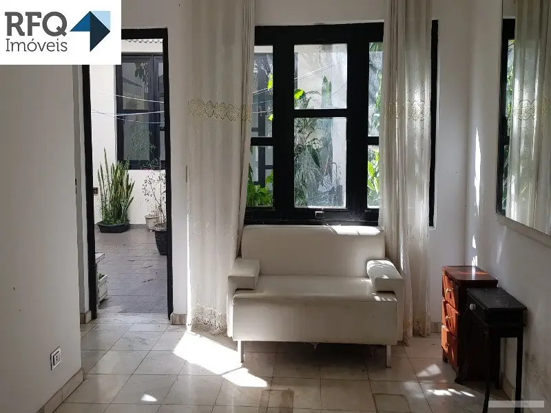 Casa com 4 quartos em Vila Monumento - foto 2