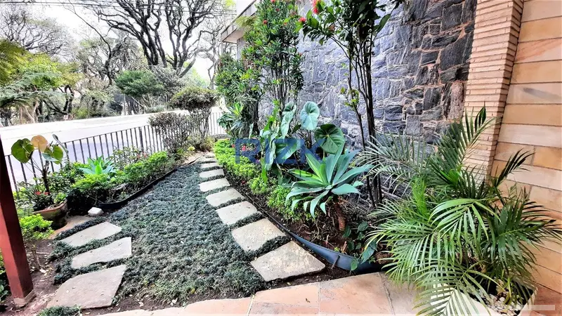 Casa com 3 quartos em Jardim da Glória - foto 2