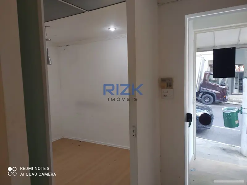 Casa com 5 quartos em Vila Clementino - foto 3