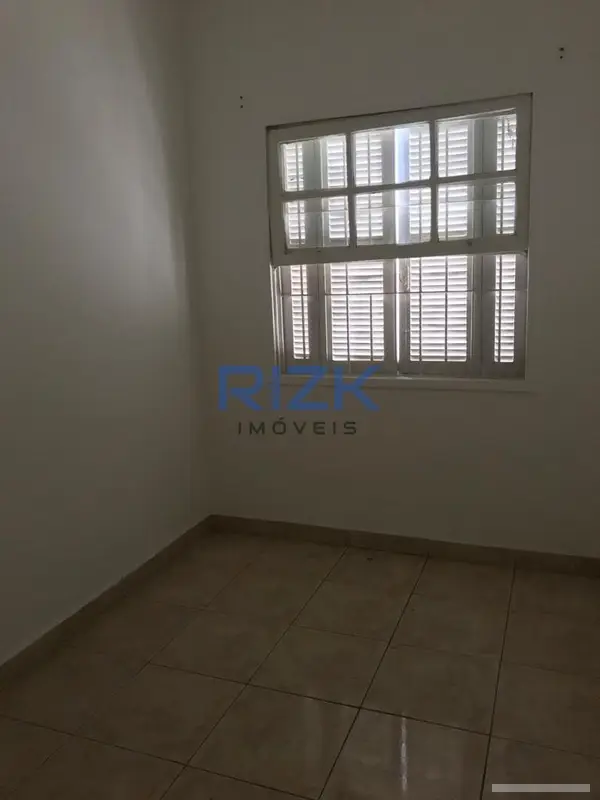 Casa com 3 quartos em Jardim da Glória - foto 3