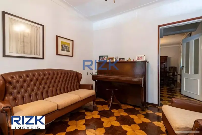 Casa com 5 quartos em Jardim da Glória - foto 3