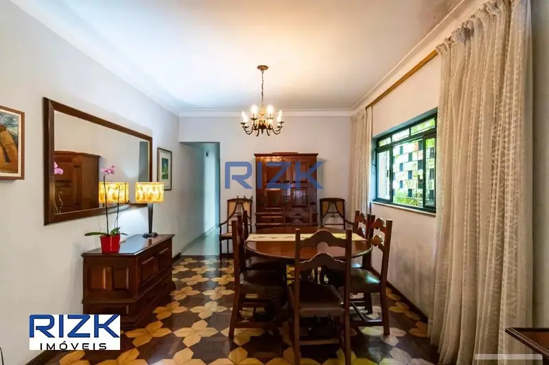 Casa com 5 quartos em Jardim da Glória - foto 5