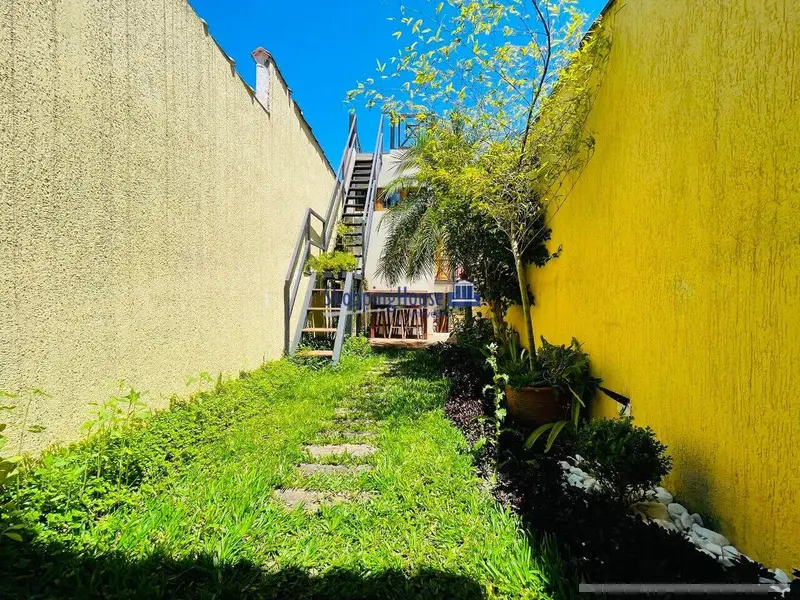 Casa com 4 quartos em Alto da Lapa - foto 2