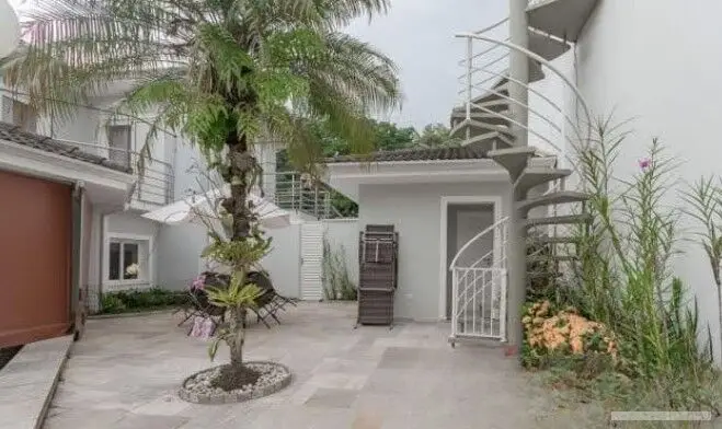 Sobrado com 5 quartos em Vila Albertina - foto 2