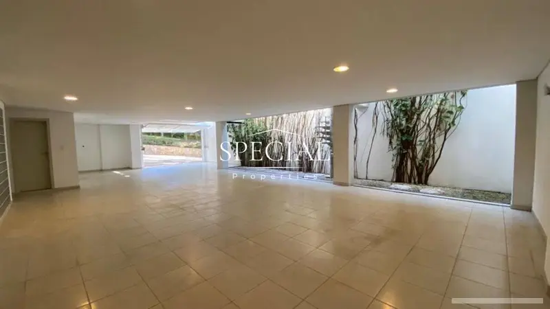 Casa com 4 quartos em Alto da Boa Vista - foto 3