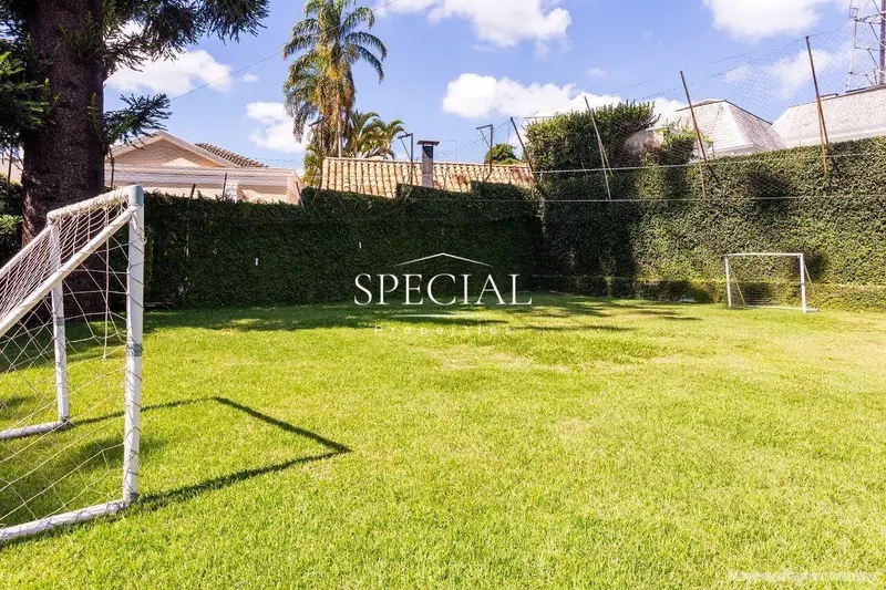 Casa com 6 quartos em Real Ville - foto 4