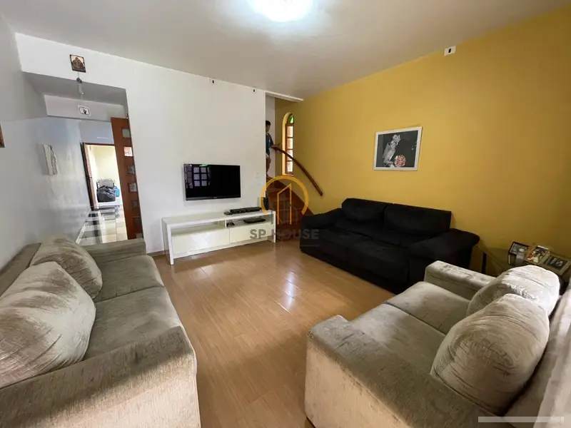 Casa com 3 quartos em Planalto Paulista - foto 2