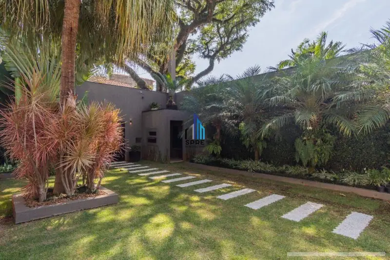 Casa com 5 quartos em Pacaembu - foto 4