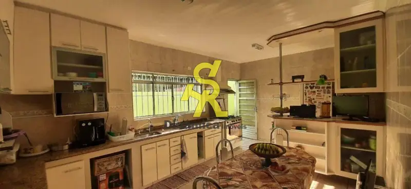 Casa com 3 quartos em Limão - foto 2