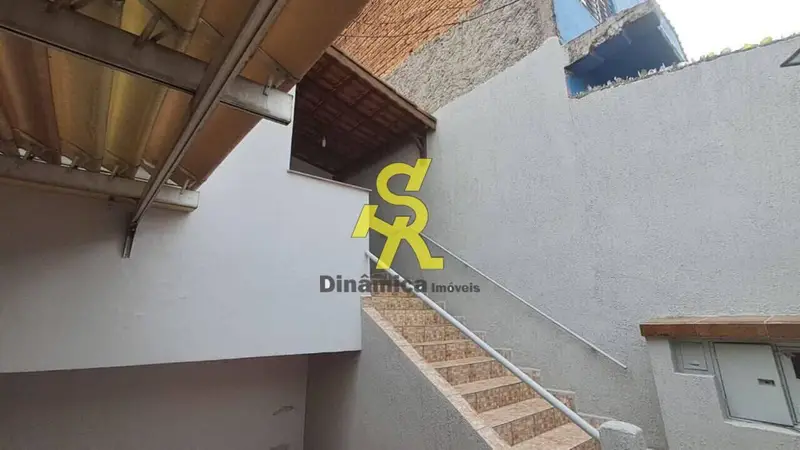 Casa com 4 quartos em Freguesia do Ó - foto 4