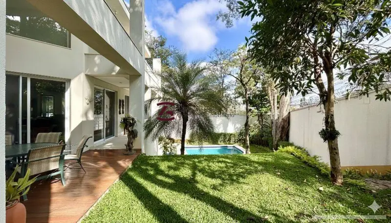 Casa com 4 quartos em  Villa Alba - foto 3