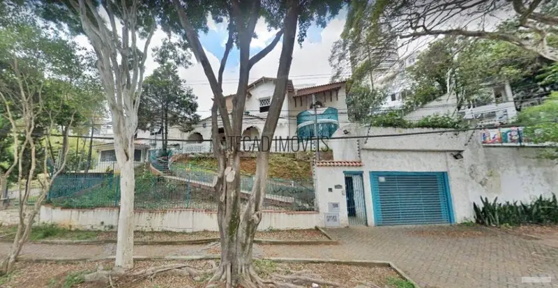 Casa com 4 quartos em Pacaembu - foto 2