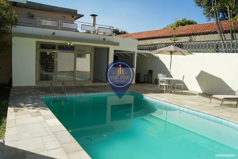 Casa com 4 quartos em Alto de Pinheiros - foto 2