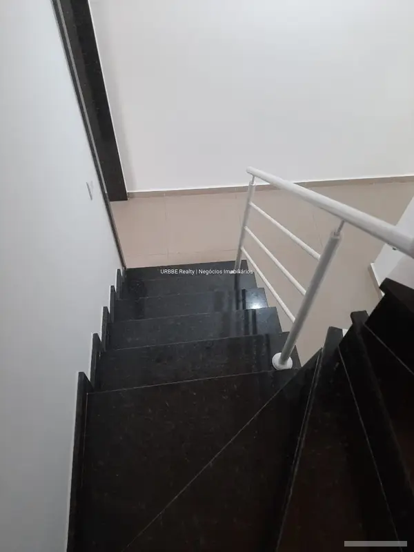 Sobrado com 3 quartos em Vila Bela - foto 2