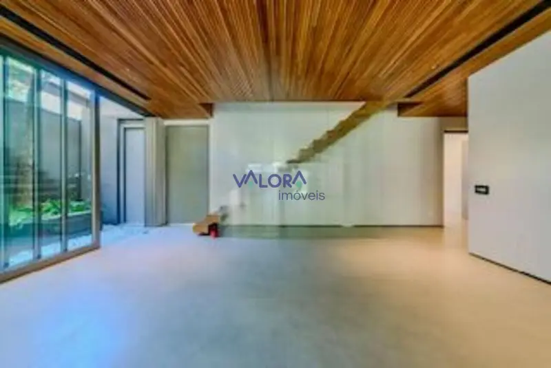 Casa com 4 quartos em Jardim Europa - foto 2