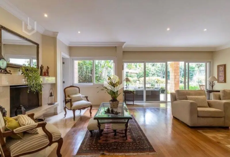 Casa com 4 quartos em Vila Verde - foto 4