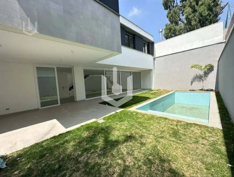 Casa com 4 quartos em Condomínio Jade - foto 2