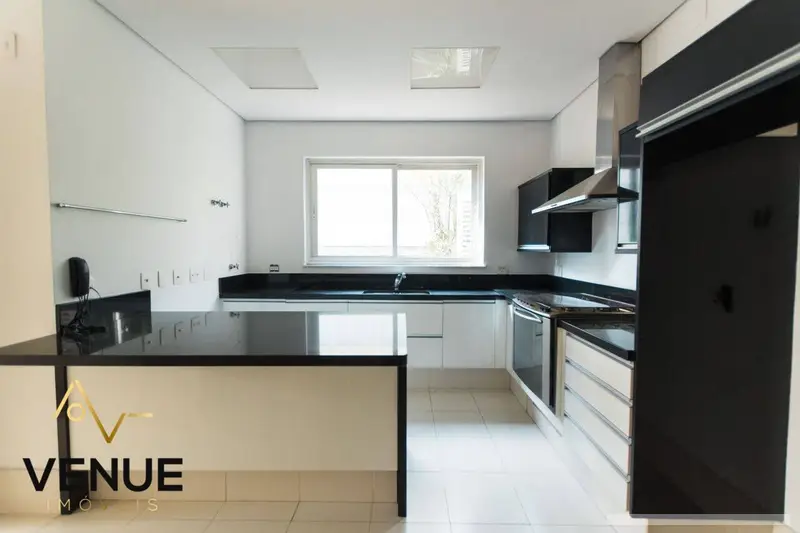 Casa com 4 quartos em Escape Condominum - foto 5