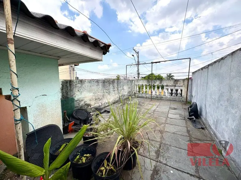 Casa com 5 quartos em Parque São Lucas - foto 5