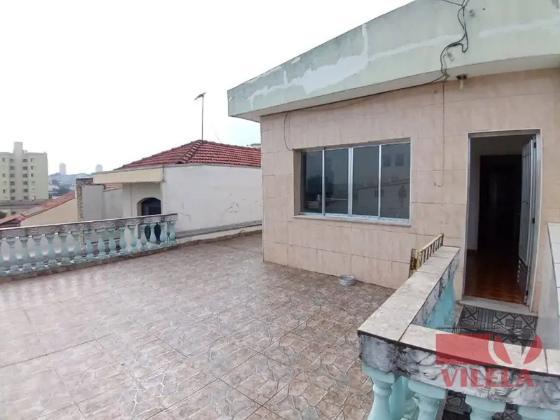 Casa com 6 quartos em Parque São Lucas - foto 2